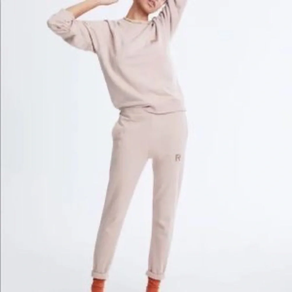 RAGDOLL SWEATSUIT SET SIZE LARGE COZY STYLISH  ATHLEISURE NWT